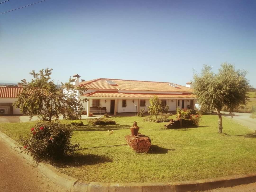 Moradia Gemea 2 Em Herdade Santa Marta Zebreira Extérieur photo